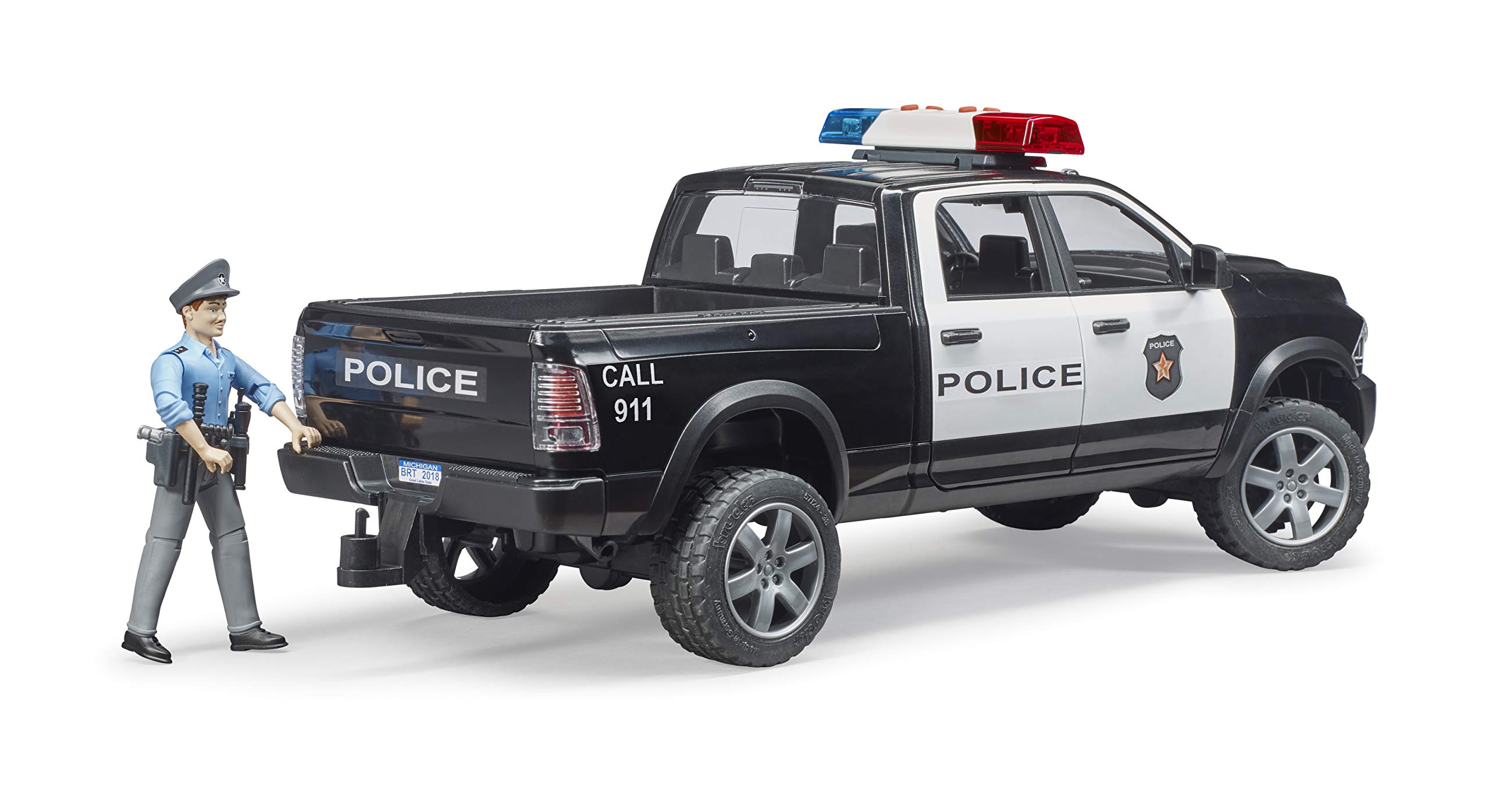 bruder-profi-02505-ram-2500-polizei-pickup-mit-figur-1-16 image 4