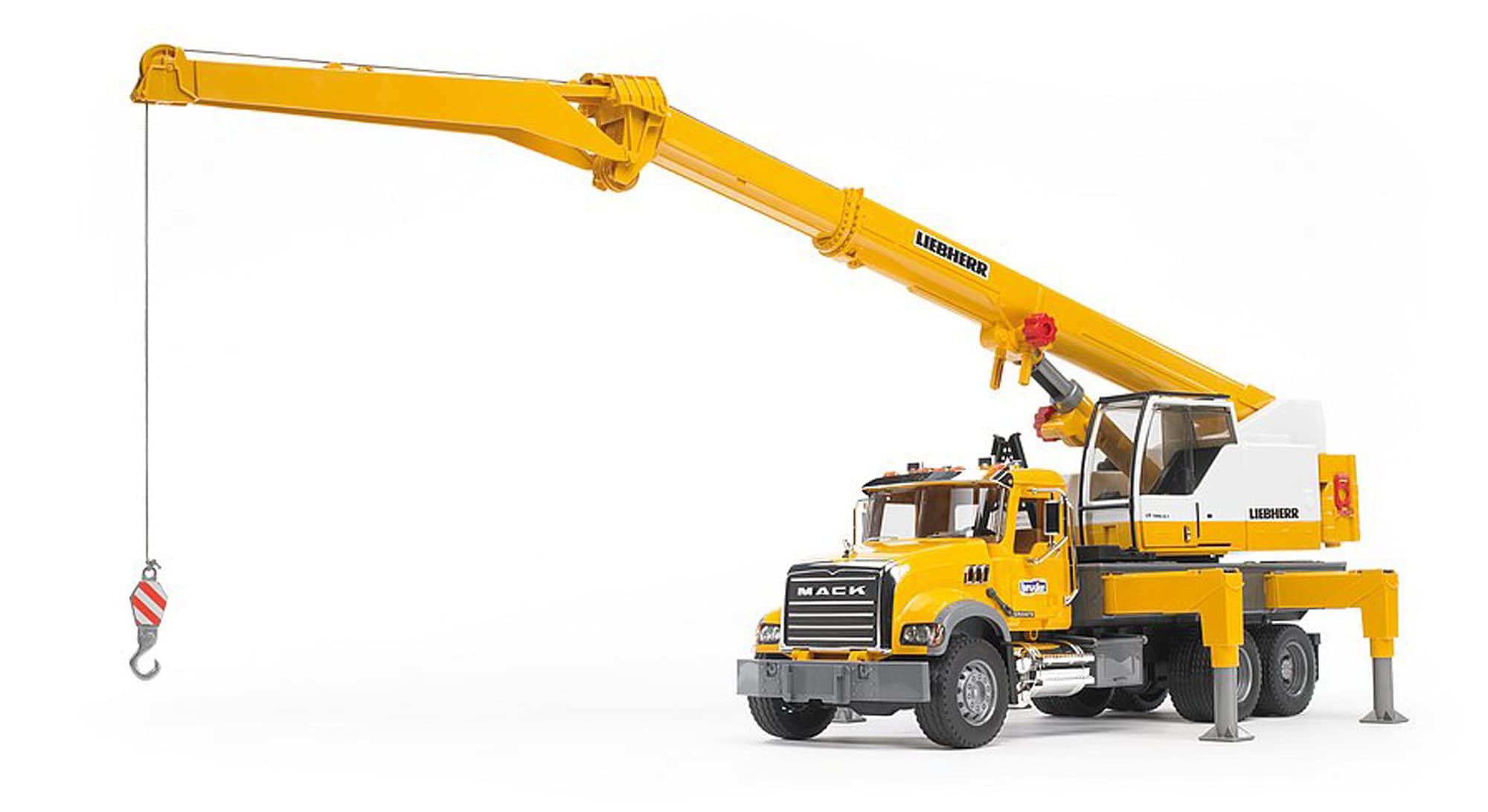 bruder-profi-02818-mack-granite-liebherr-kran-lkw-1-16-seilwinde image 2