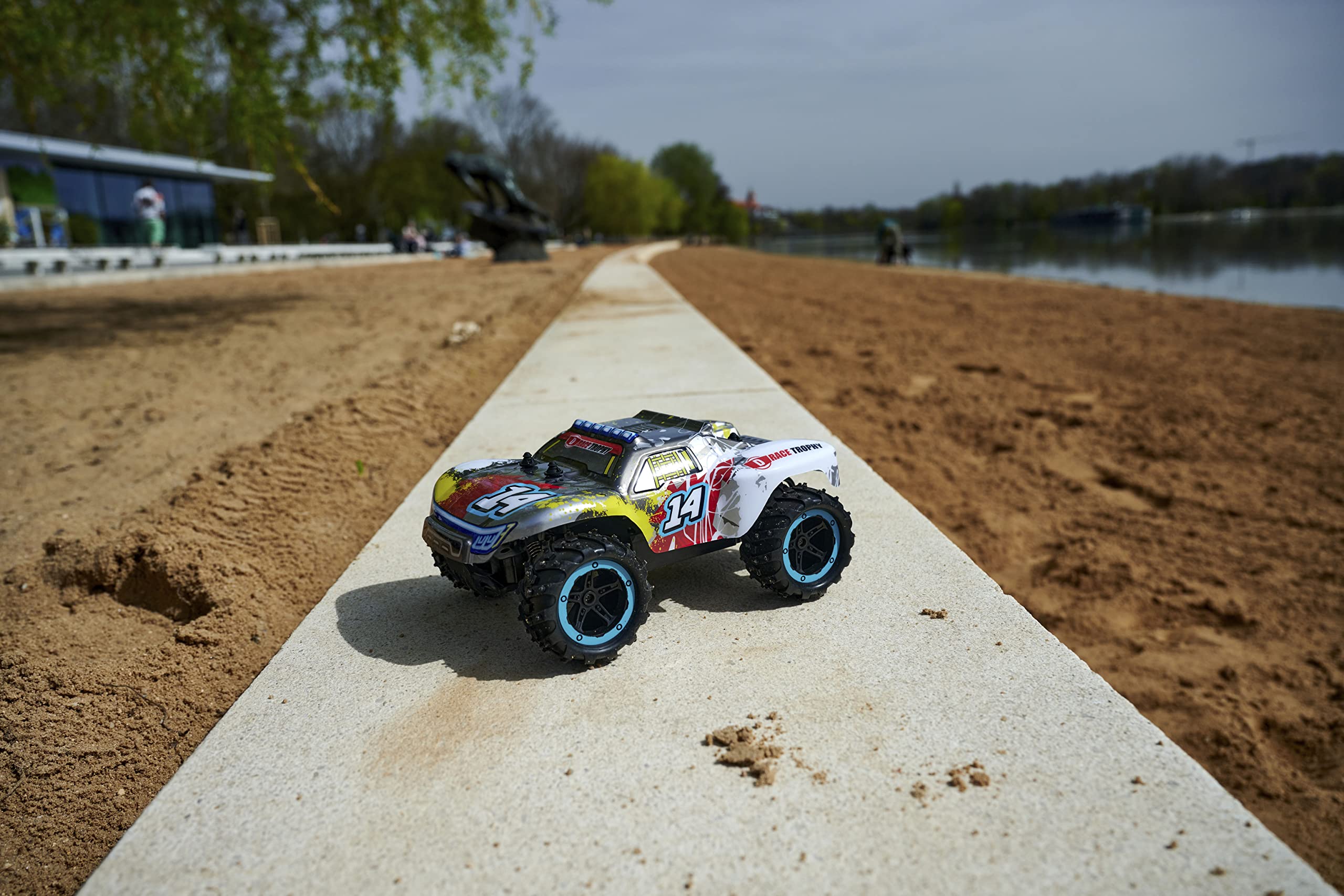 dickie-go-crazy-race-trophy-rc-rennauto-23-cm image 8