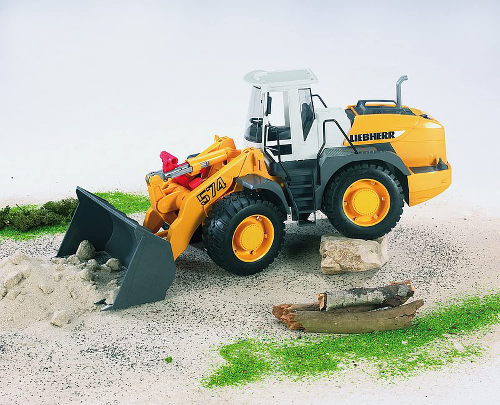 bruder-profi-02430-radlader-liebherr-l574-spielzeug-1-16 image 2