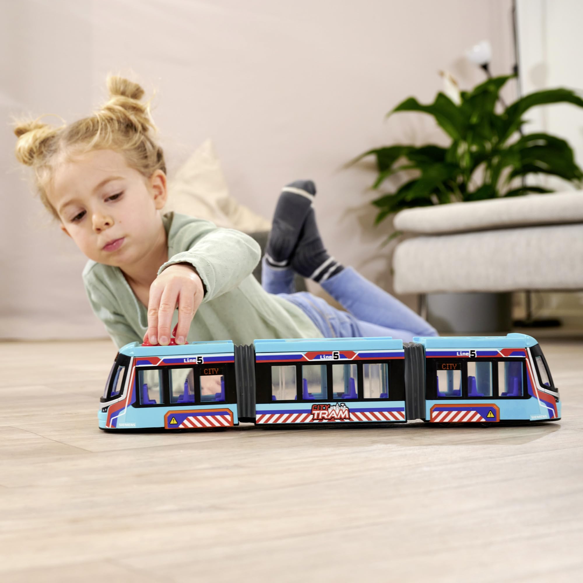 dickie-toys-go-real-city-tram-stra-enbahn-41-5-cm-freilauf image 5