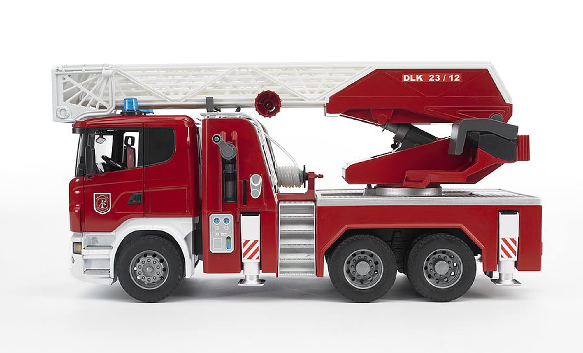 bruder-profi-03590-scania-feuerwehrleiterwagen-1-16-sound-licht image 5