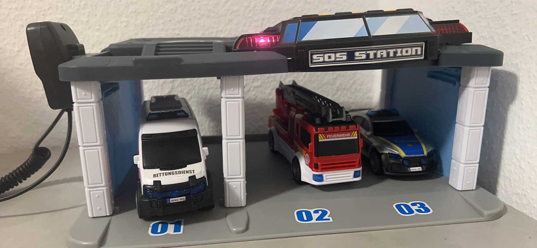 Drei Autos dabei