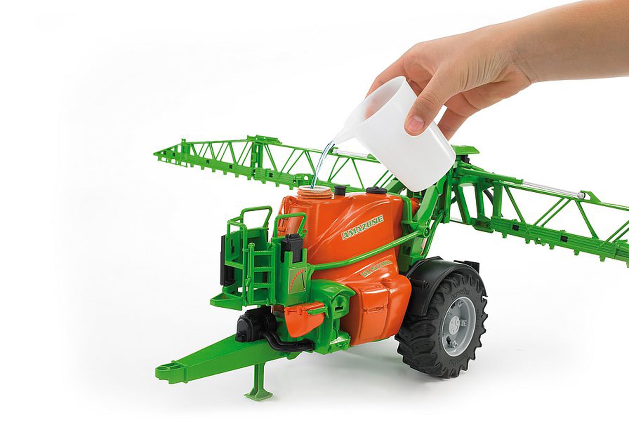 bruder-profi-02207-amazone-feldspritze-ux-5200-1-16 image 2