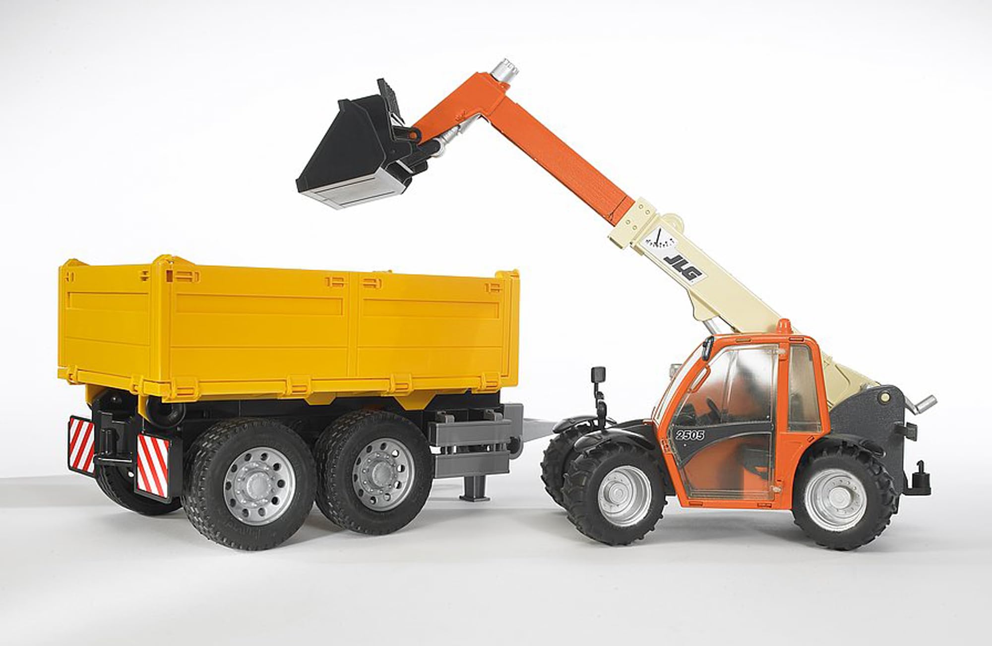 bruder-profi-02140-jlg-2505-teleskoplader-1-16 image 8