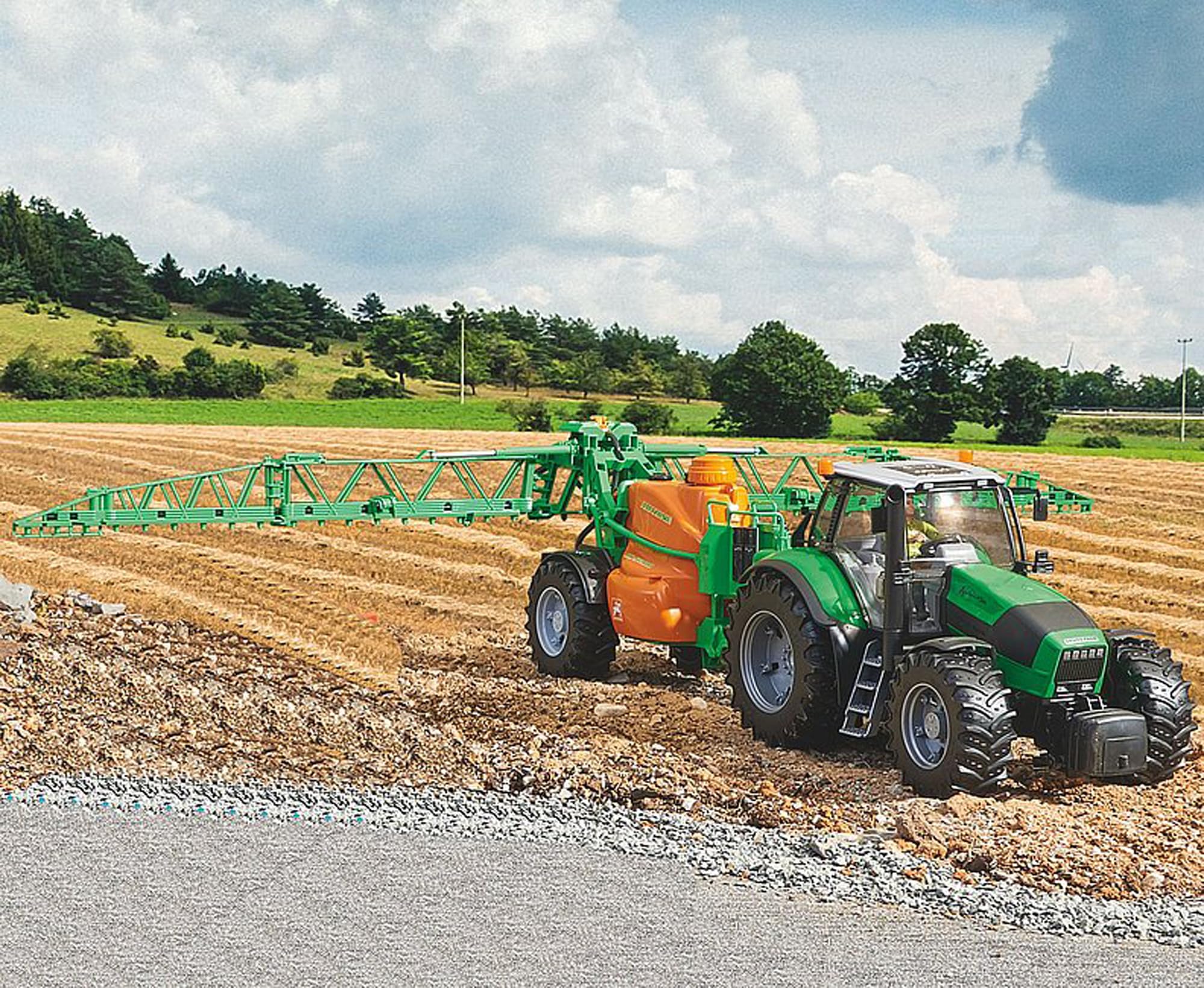 bruder-profi-02207-amazone-feldspritze-ux-5200-1-16 image 7