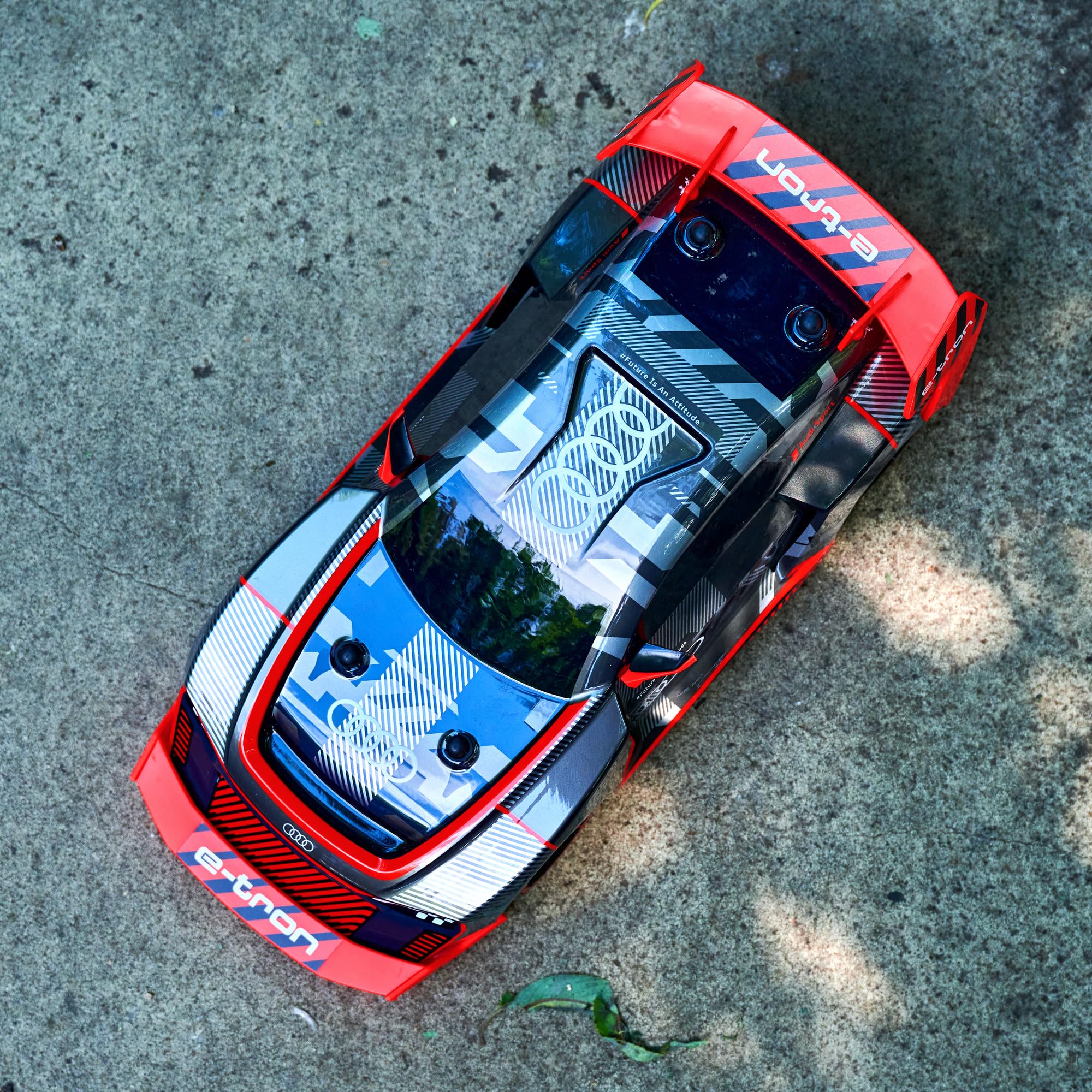 dickie-go-crazy-audi-s1-e-tron-rc-auto-30cm-allrad-ab-6-j image 5