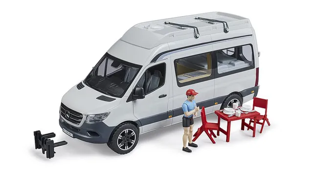 bruder-profi-02672-sprinter-camper-wohnmobil-blau-mit-fahrer image 1